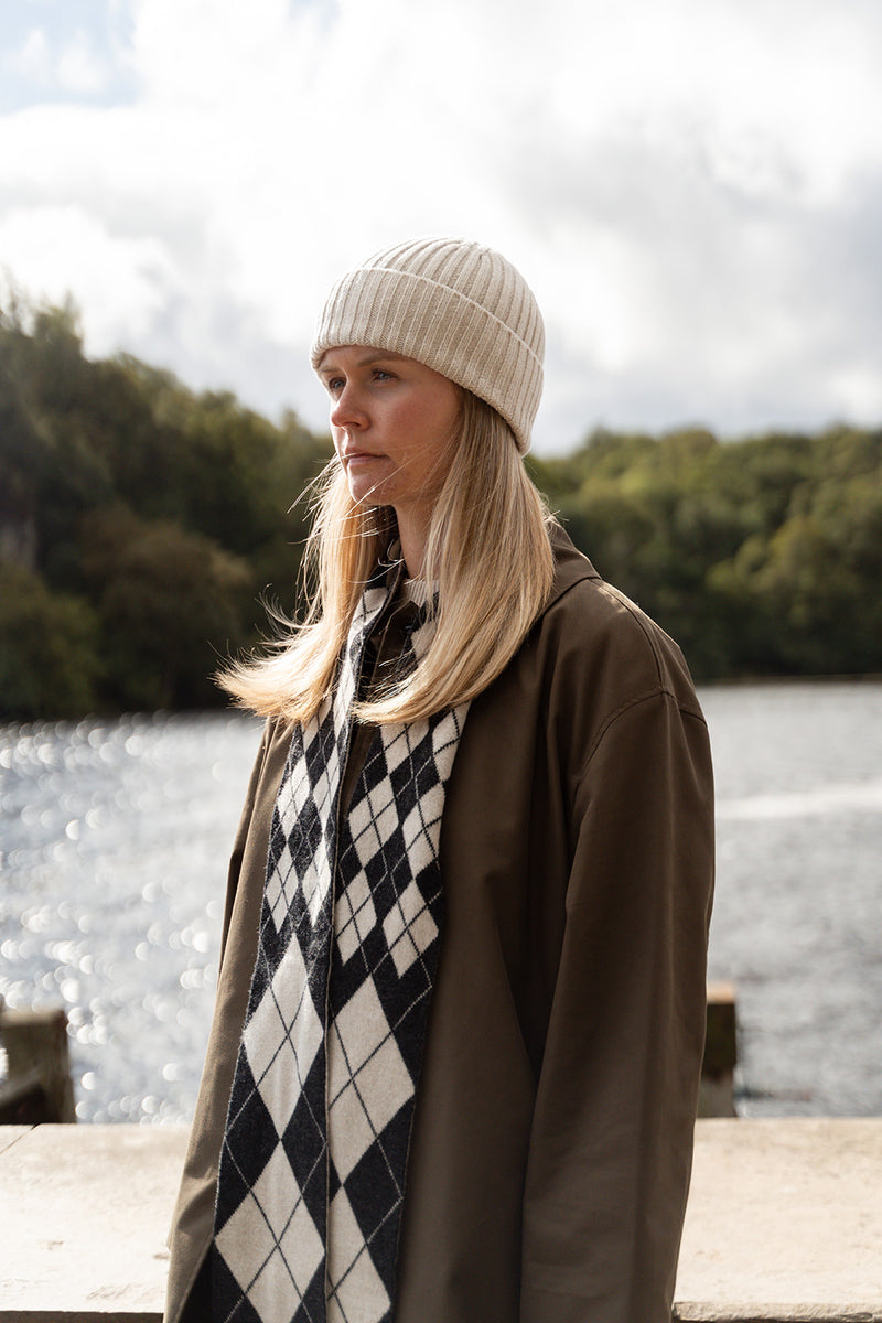 Argyle Skinny Scarf Charcoal – Hilaryjanekeyes
