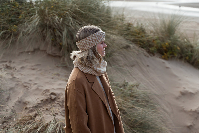 Camel Houndstooth Headband